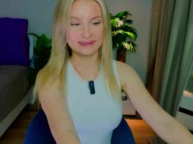 LegallyBlondea webcam