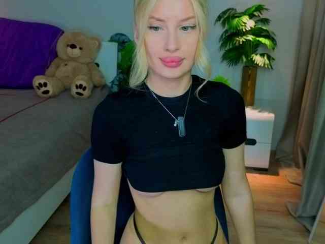 LegallyBlondea webcam