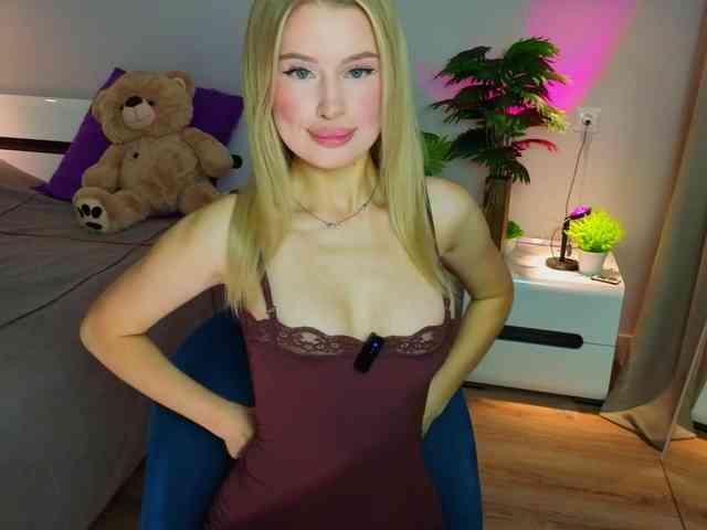 LegallyBlondea webcam