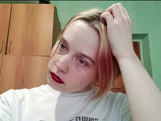 AveryFleurent Porn Show