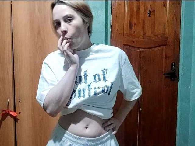 AveryFleurent – webcam model profile photo