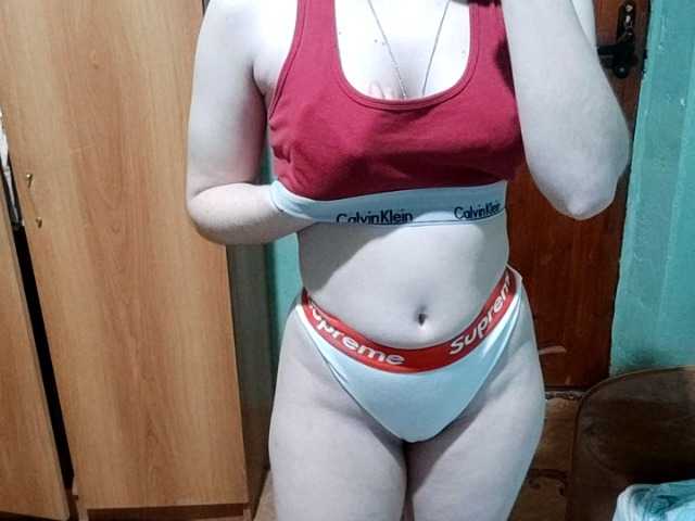 AveryFleurent live cam