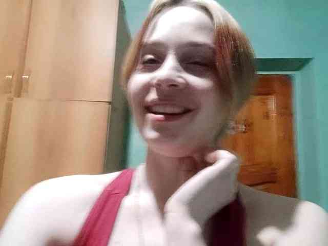 AveryFleurent webcam