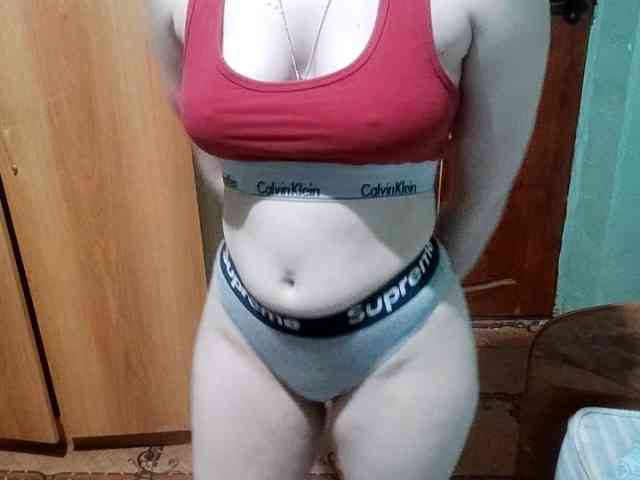 AveryFleurent webcam