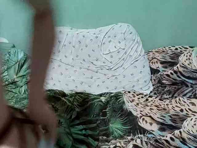 AveryFleurent webcam