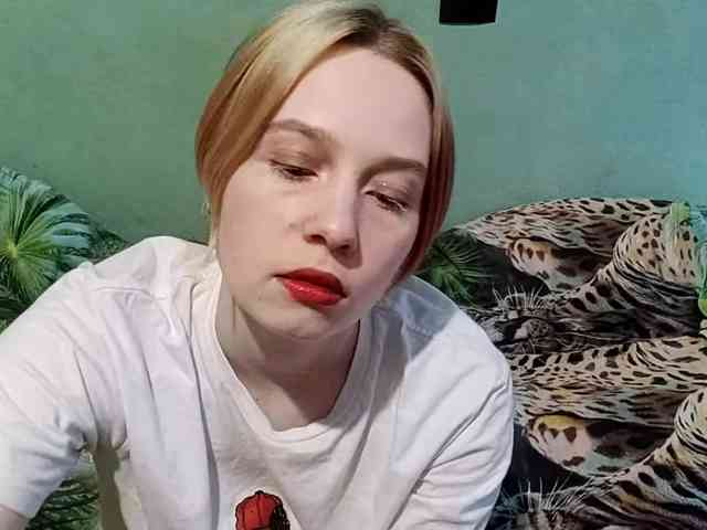 AveryFleurent webcam