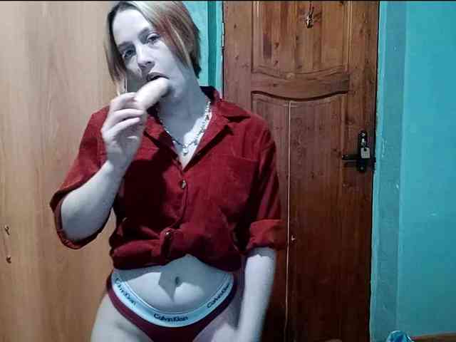 AveryFleurent webcam