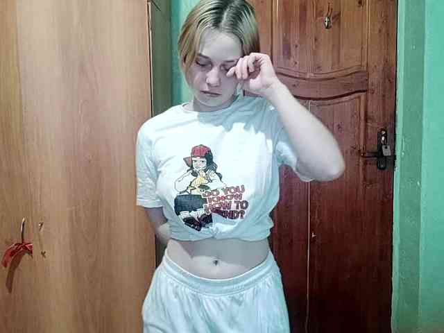 AveryFleurent webcam