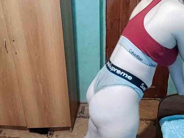 AveryFleurent webcam