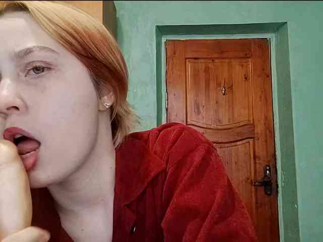 AveryFleurent webcam