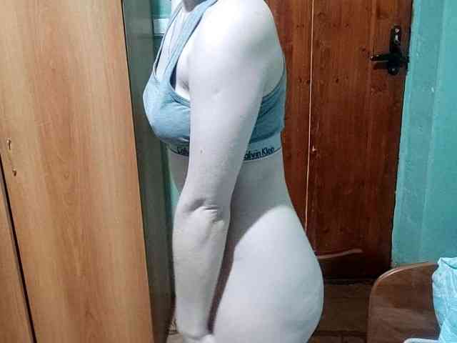 AveryFleurent webcam