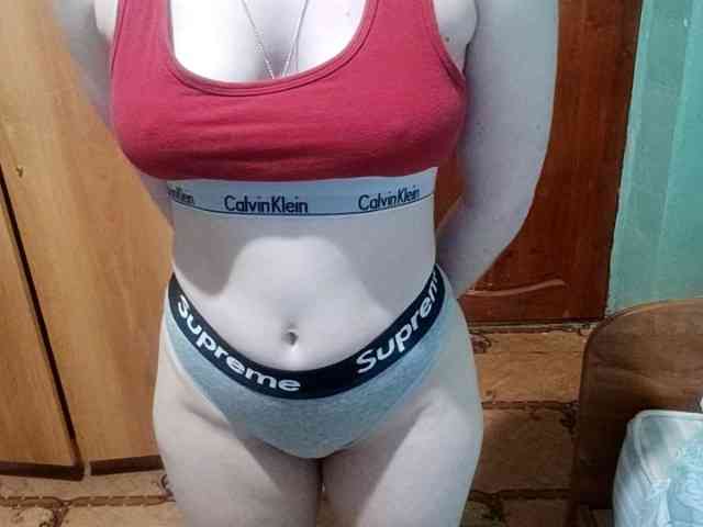 AveryFleurent webcam