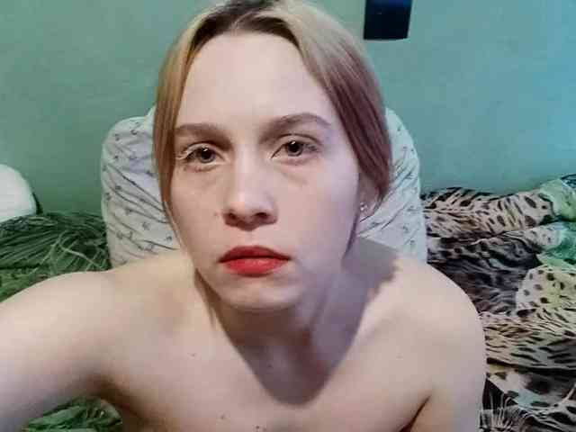 AveryFleurent webcam