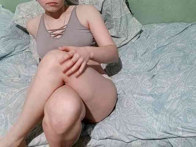 AveryFleurent webcam