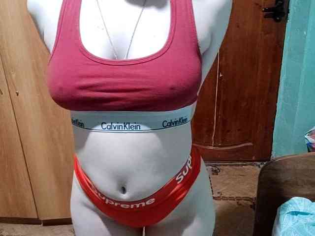 AveryFleurent webcam