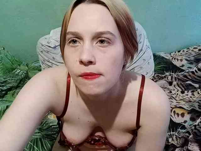 AveryFleurent webcam