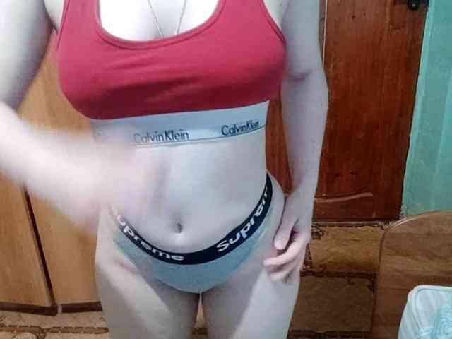 AveryFleurent webcam