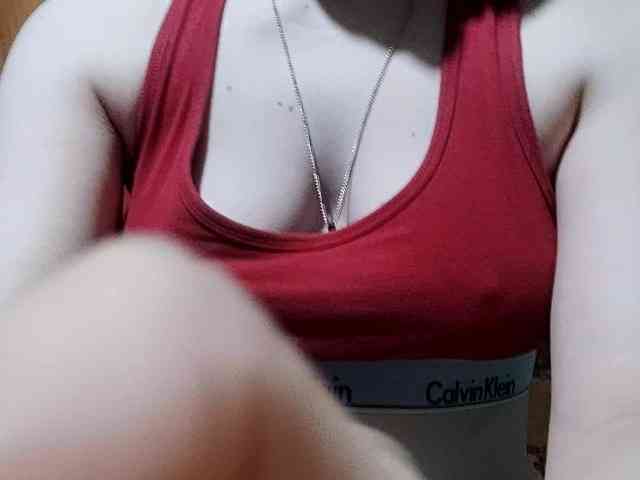 AveryFleurent webcam