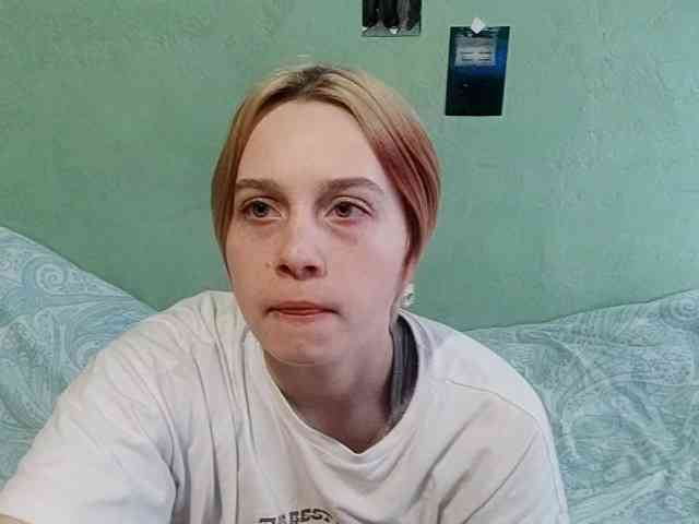 AveryFleurent webcam