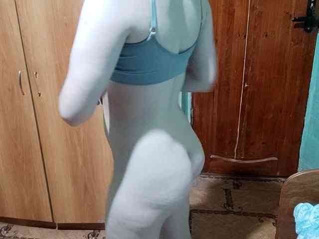 AveryFleurent webcam