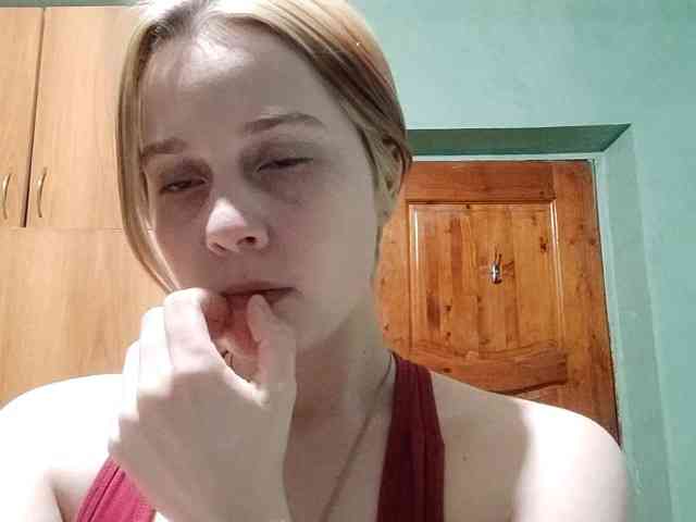 AveryFleurent webcam