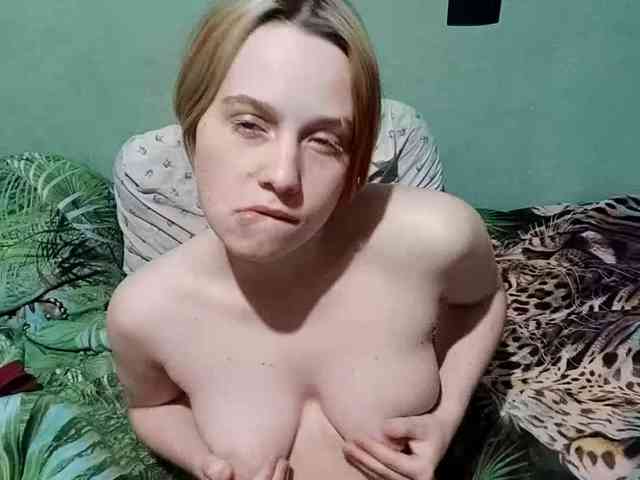 AveryFleurent webcam