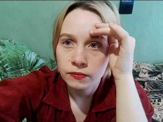 AveryFleurent webcam