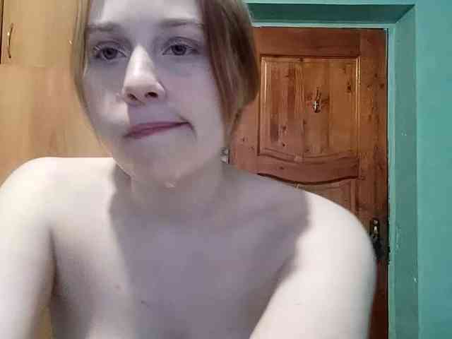 AveryFleurent webcam