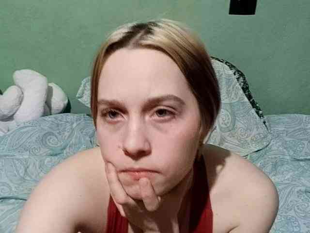 AveryFleurent webcam