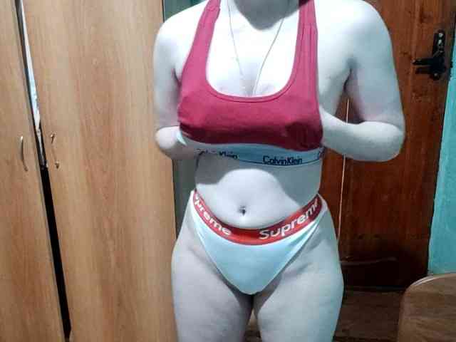 AveryFleurent webcam