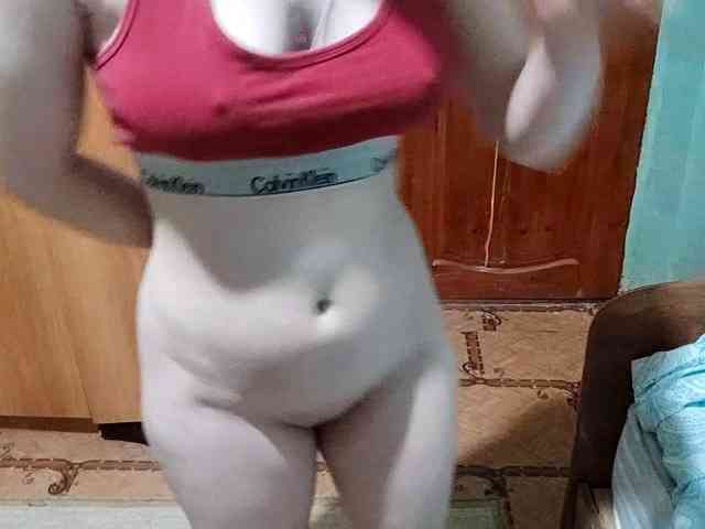 AveryFleurent Live Webcam on BongaCams