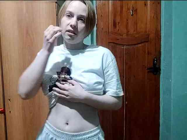 AveryFleurent webcam