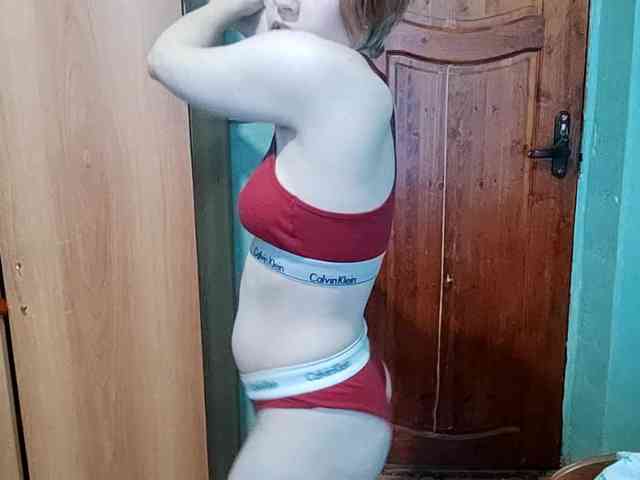 AveryFleurent webcam