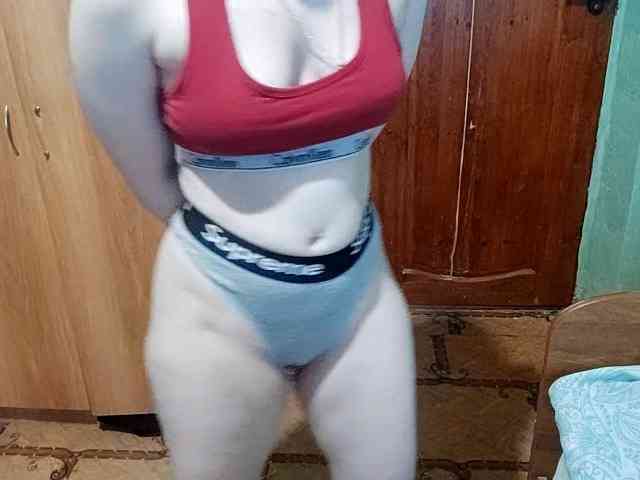 AveryFleurent webcam