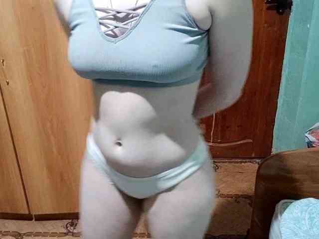 AveryFleurent webcam