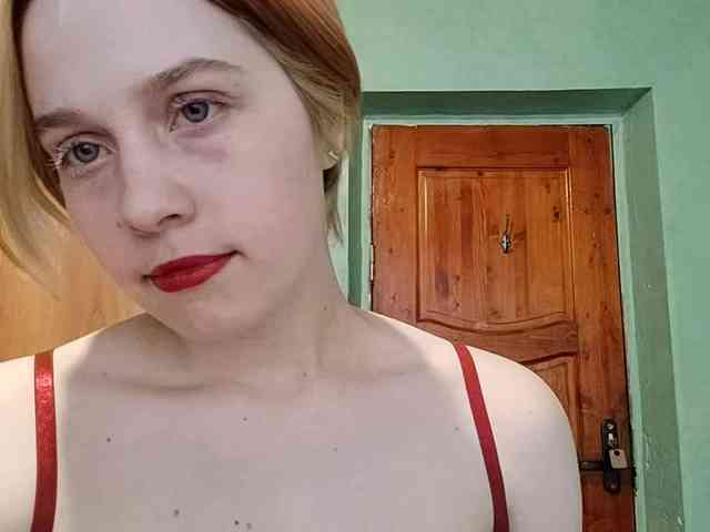 AveryFleurent webcam