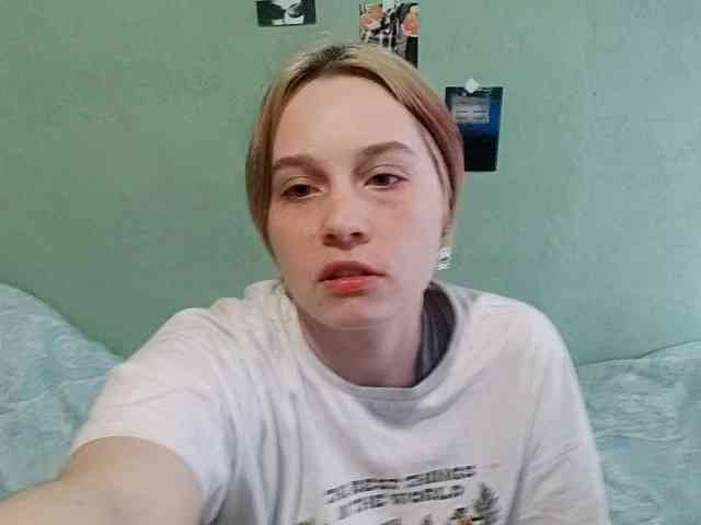 AveryFleurent webcam