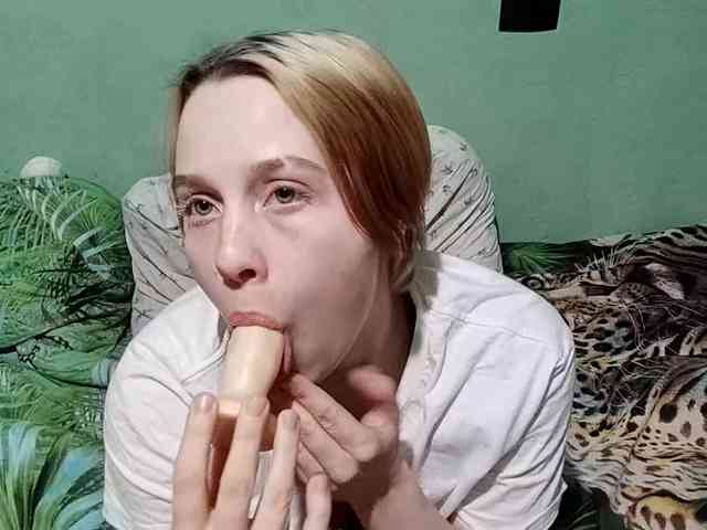 AveryFleurent webcam