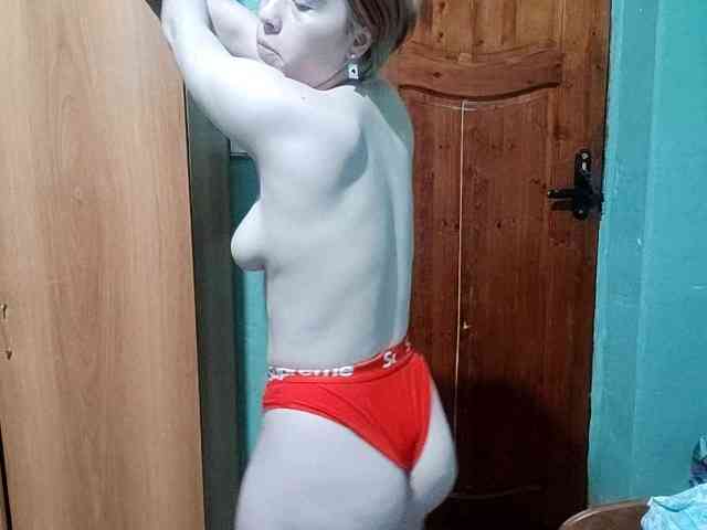 AveryFleurent webcam