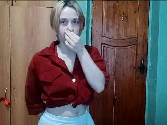 AveryFleurent webcam