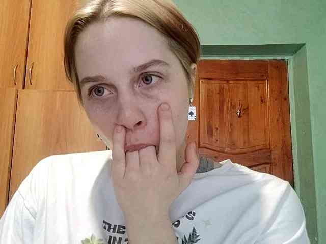 AveryFleurent webcam