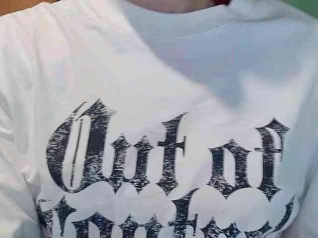 AveryFleurent webcam