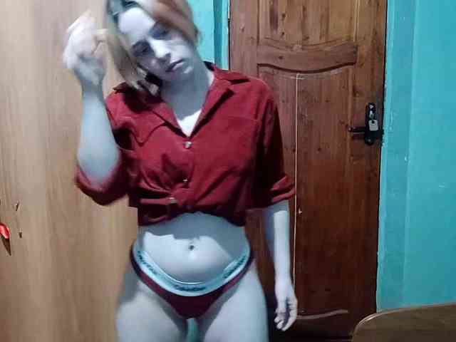 AveryFleurent webcam