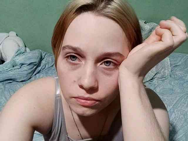 AveryFleurent webcam