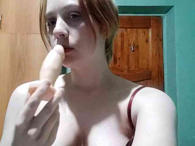 AveryFleurent webcam