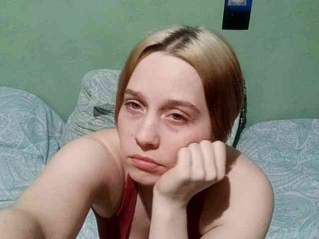 AveryFleurent webcam