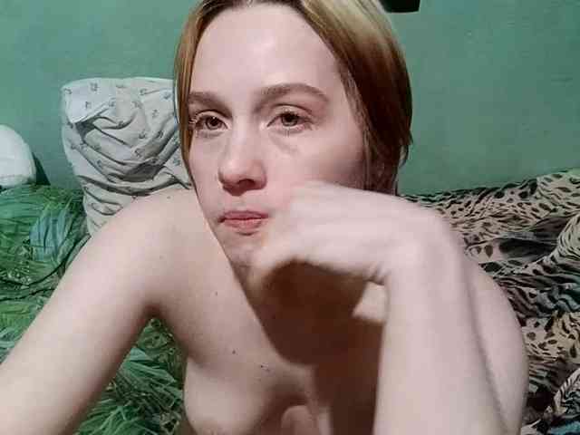 AveryFleurent webcam