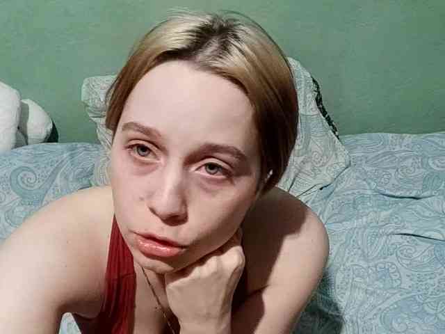 AveryFleurent webcam