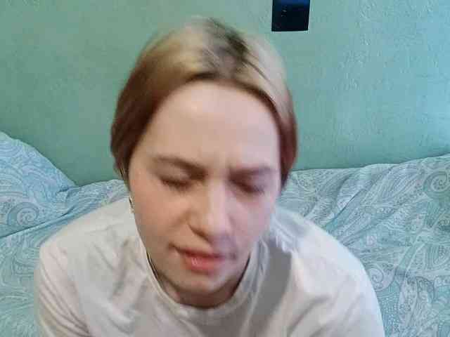 AveryFleurent webcam