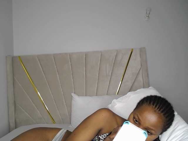 Kimmy1's BongaCams show and profile